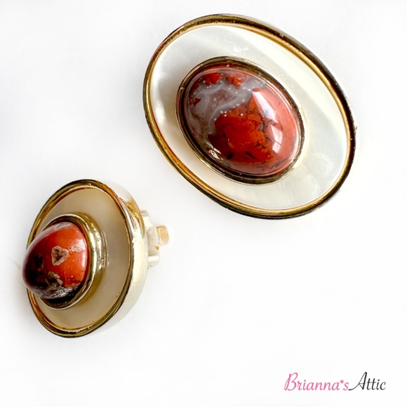 Vintage Oval shape Natural red stone designer earring - Picture 3 of 10